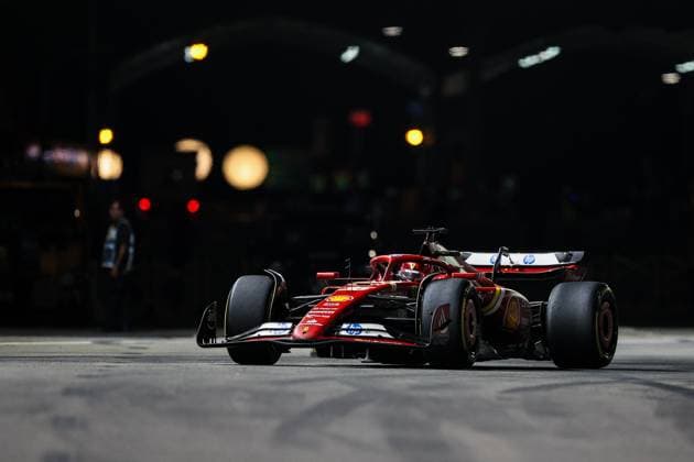 16 LECLERC Charles (mco), Scuderia Ferrari SF-24, action during the Formula 1 Singapore Grand Prix 2024, 18th round of the 2024 Formula One World Championship, WM, Weltmeisterschaft from September 20 to 22, 2024 on the Marina Bay Circuit, in Singapore, Singapore - F1 - SINGAPORE GRAND PRIX 2024 DPPI Panoramic  240922_R18_SINGAPORE_DP_XB3_2384_1