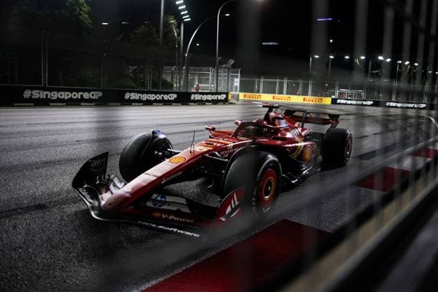 16 LECLERC Charles (mco), Scuderia Ferrari SF-24, action during the Formula 1 Singapore Grand Prix 2024, 18th round of the 2024 Formula One World Championship, WM, Weltmeisterschaft from September 20 to 22, 2024 on the Marina Bay Circuit, in Singapore, Singapore - F1 - SINGAPORE GRAND PRIX 2024 DPPI Panoramic  240922_R18_SINGAPORE_DP_XB5_2524