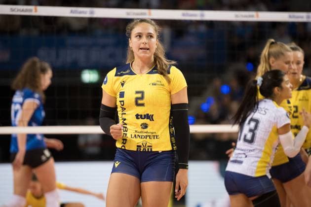 Fleur Savelkoel SSC Palmberg Schwerin, 02 GER, Allianz MTV Stuttgart vs SSC Palmberg Schwerin, Sparda Bank Supercup 2024, VBL, Season 2024 2025, 22 09 2024 GER, Allianz MTV Stuttgart vs SSC Palmberg Schwerin, Sparda Bank Supercup 2024, VBL, Season 2024 2025, 22 09 2024 Stuttgart Copyright: xSandyxDinkelackerx EP_SDR