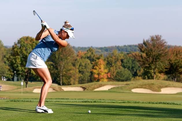 CINCINNATI, OH - SEPTEMBER 22: LPGA, Golf Damen golfer Lexi Thompson plays her tee shot on the 7th hole during the final round of the Kroger Queen City Championship presented by P&G on September 22, 2024, at TPC River™s Bend in Cincinnati, Ohio. (Photo by Brian Spurlock Icon Sportswire) GOLF: SEP 22 LPGA Kroger Queen City Championship pres by P&G EDITORIAL USE ONLY Icon2409221