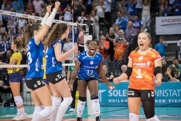 Krystal Rivers Allianz MTV Stuttgart, 13 cheers, jubilation, joy after victory in the third set GER, Allianz MTV Stuttgart vs SSC Palmberg Schwerin, Sparda Bank Supercup 2024, VBL, season 2024 2025, 22 09 2024 GER, Allianz MTV Stuttgart vs SSC Palmberg Schwerin, Sparda Bank Supercup 2024, VBL, season 2024 2025, 22 09 2024 Stuttgart Copyright: xSandyxDinkelackerx EP_SDR