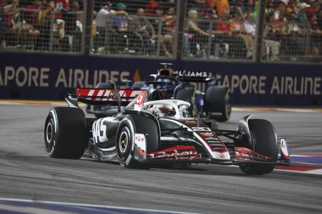 FORMULA 1 SINGAPORE AIRLINES SINGAPORE GRAND PRIX 2024 22 09 2024, Marina Bay Street Circuit, Singapore, FORMULA 1 SINGAPORE AIRLINES SINGAPORE GRAND PRIX 2024,in the picture Kevin Magnussen DNK , MoneyGram Haas F1 Team nordphotoxGmbHx xBratic nph00250