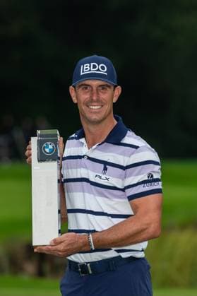 Billy Horschel of the USA with his winners trophy after victory in the BMW PGA, Golf Herren Championship at the Wentworth Golf Club, Virginia Water, England on 22 September 2024. Copyright: xGrantxWinterx 41780511