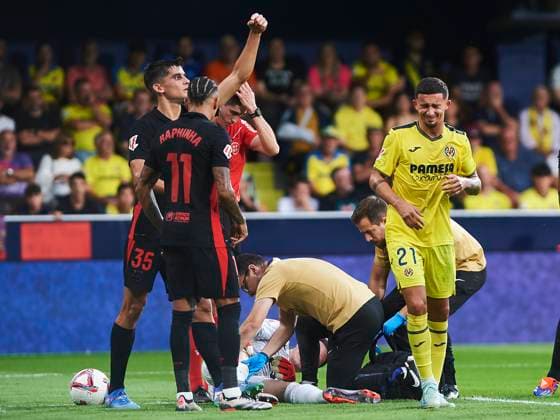 Marc Andre Ter Stegen FC Barcelona is injured during the LaLiga match between Villarreal CF and FC Barcelona at La Ceramica on September 22, 2024 in Villarreal, Spain Defodi 584 VILFCB20240922 23 Defodi-584