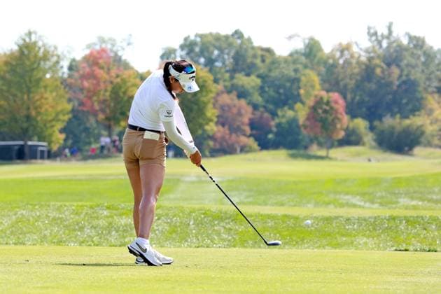 CINCINNATI, OH - SEPTEMBER 22: LPGA, Golf Damen golfer Jeeno Thitikul plays her tee shot on the 9th hole during the final round of the Kroger Queen City Championship presented by P&G on September 22, 2024, at TPC River™s Bend in Cincinnati, Ohio. (Photo by Brian Spurlock Icon Sportswire) GOLF: SEP 22 LPGA Kroger Queen City Championship pres by P&G EDITORIAL USE ONLY Icon24092263