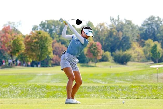 CINCINNATI, OH - SEPTEMBER 22: LPGA, Golf Damen golfer Lydia Ko plays her tee shot on the 9th hole during the final round of the Kroger Queen City Championship presented by P&G on September 22, 2024, at TPC River™s Bend in Cincinnati, Ohio. (Photo by Brian Spurlock Icon Sportswire) GOLF: SEP 22 LPGA Kroger Queen City Championship pres by P&G EDITORIAL USE ONLY Icon24092264