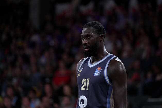 Hamburg, Germany, September 22nd 2024: Khalifa Koumadje ( 21 Berlin ) during the easyCredit Basketball Bundesliga game between Veolia Towers Hamburg and Alba Berlin at Inselpark Arena in Hamburg, GERMANY. (Julia Kneissl SPP)  Copyright: xJuliaxKneissl SPPx spp-en-JuKn-JK_09284.jpeg