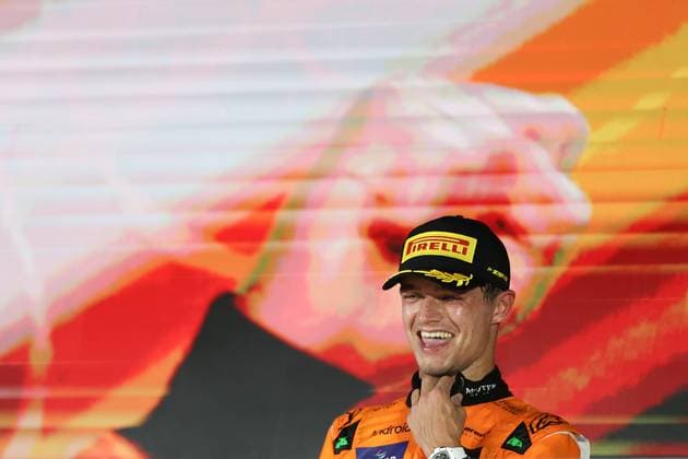 Circuit of Singapore 4 Lando Norris GBR) McLaren F1 Team McLaren GBR) MCL38 Mercedes, during the 2024 Formula 1 Singapore Grand Prix, 18th round of the 2024 Formula 1 World Championship, WM, Weltmeisterschaft from September 20 to 22, 2024 at the Singapore Circuit. (Philippe Nanchino SPP) Copyright: xPhilippexNanchinox xSPPx spp-en-EuSpIm-MPS_PNN_GP_Singapore_22Sep2024_SG087