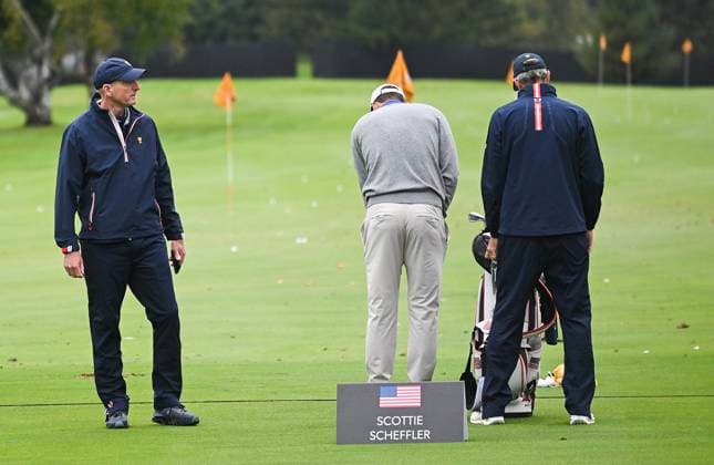 September 23, 2024, Montreal, Pq, Canada: United States team captain Jim Furyk, left, looks on as player Scottie Scheffler lines up balls on the driving range at the Presidents Cup at Royal Montreal Golf Club on Monday, Sept. 23, 2024, in Montreal. Canada News - September 23, 2024 - ZUMAc35_ 20240923_zaf_c35_015 Copyright: xGrahamxHughesx