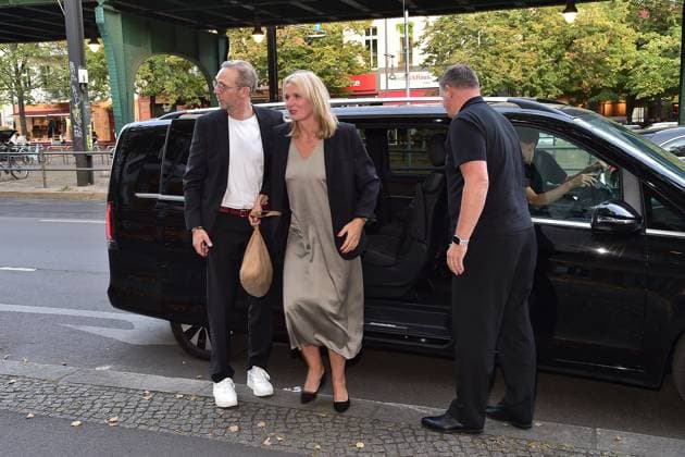 The parents Axel Schulz, Beate Wagner from Basketballer Brueder, Moritz Wagner and Franz Wagner Arrival, preview of part 1 of the four-part documentary series THE WAGNER BROTHERS Two brothers, a dream come true in Berlin, on 22 09 2024 The Wagner Brother in Berlin PREVIEW Photopress Mueller