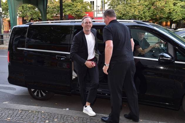 The father Axel Schulz of Moritz Wagner and Franz Wagner Arrival, preview of part 1 of the four-part documentary series THE WAGNER BROTHERS Two brothers, a dream come true in Berlin, on 22 09 2024 The Wagner Brother in Berlin PREVIEW Photopress Mueller