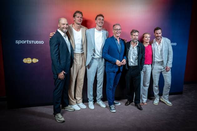Basketball Berlin 24 09 2024 Premiere of the 4-part documentary series by Thomas Pletzinger and Timon Modersohn The Wagner Brothers at the Colosseum Filmtheater in Prenzlauer Berg Franz Wagner and Moritz Wagner