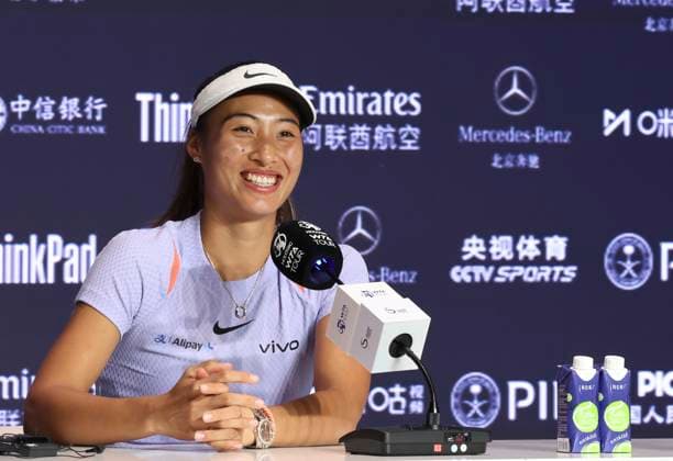 (240924) -- BEIJING, Sept. 24, 2024 -- Zheng Qinwen of China attends a press conference, PK, Pressekonferenz at the 2024 China Open tennis tournament in Beijing, capital of China, Sept. 24, 2024. ) (SP)CHINA-BEIJING-TENNIS-CHINA OPEN-PRESS CONFERENCE (CN) ZhangxChen 