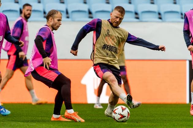 240925 Oscar Lewicki and Anders Christiansen of Malmö FF during a training session with Malmö FF on September 25, 2024 in Malmö Photo Christian Örnberg BILDBYRAN COP 166 CO0469 fotboll football soccer fotball uefa europa league träning practice training malmö ff bbeng  Copyright: CHRISTIANxÖRNBERG BB240925CO009