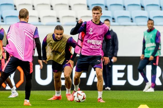 240925 Elison Makolli and Hugo Bolin of Malmö FF during a training session with Malmö FF on September 25, 2024 in Malmö Photo Christian Örnberg BILDBYRAN COP 166 CO0469 fotboll football soccer fotball uefa europa league träning practice training malmö ff bbeng  Copyright: CHRISTIANxÖRNBERG BB240925CO010