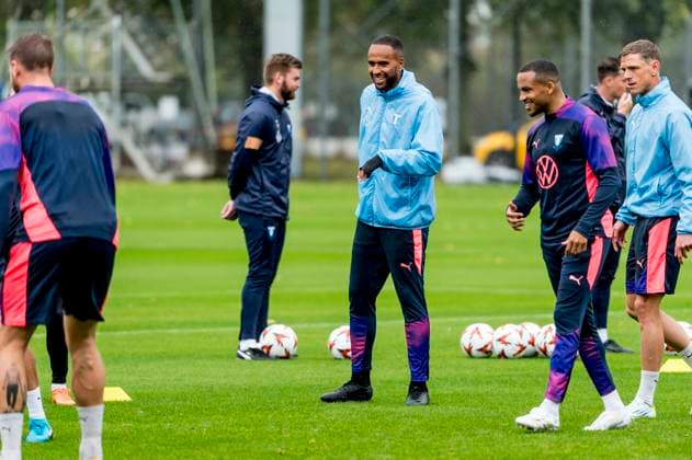 240925 Isaac Kiese Thelin during a training session with Malmö FF on September 25, 2024 in Malmö Photo Christian Örnberg BILDBYRAN COP 166 CO0469 fotboll football soccer fotball uefa europa league träning practice training malmö ff bbeng  Copyright: CHRISTIANxÖRNBERG BB240925CO042