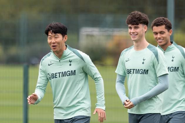 Tottenham Hotspur 25 09 2024. Training Session Tottenham Hotspur forward Son Heung-Min (7) during the training session for Tottenham Hotspur, ahead of the Europa League match against Qarabag at Tottenham Hotspur Stadium, London, United Kingdom on 25 September 2024. London Tottenham Hotspur Stadium London United Kingdom Editorial use only , Copyright: xIanxStephenx PSI-20486-0029