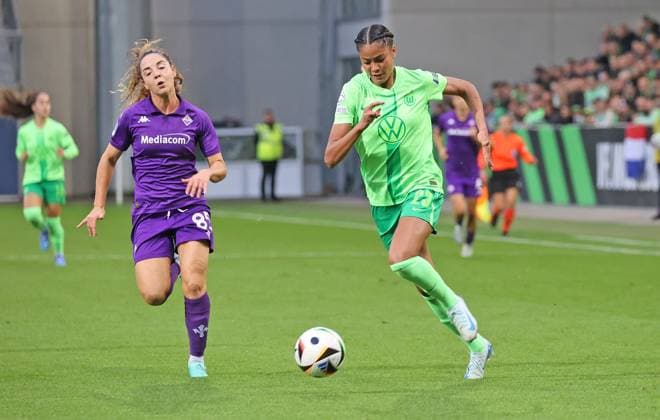 Women UWCL VfL Wolfsburg vs AC Florence Wolfsburg, 25 09 2024, Football, Women, Season 24 25, Women s Champions League, Qualification, 2 Round, Second leg, VfL Wolfsburg vs ACF Fiorentina, Picture shows Sveindis Jonsdottir VfL, 23 Wolfsburg
