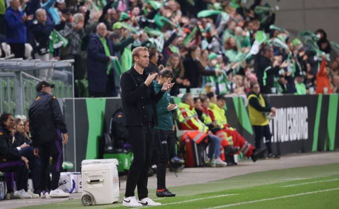 Women UWCL VfL Wolfsburg vs AC Florence Wolfsburg, 25 09 2024, Football, Women, Season 24 25, Women s Champions League, Qualification, 2 Round, Second leg, VfL Wolfsburg vs ACF Fiorentina, Picture shows VfL Coach Tommy Stroot Wolfsburg