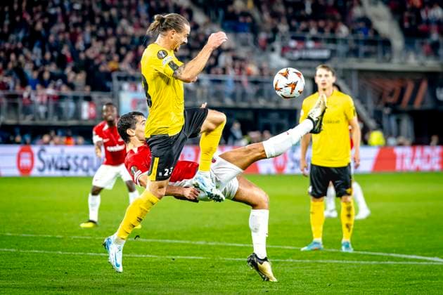 AZ Alkmaar defender Alexandre Penetra, during the match AZ Elfsborg at the AZ Stadium for the UEFA Europa League League phase Matchday 1 season 2024 2025 in ALKMAAR, Netherlands on 25 september 2024, photo by Marcel van Dorst EYE4images DeFodi Images Defodi 746 190494 Defodi-746