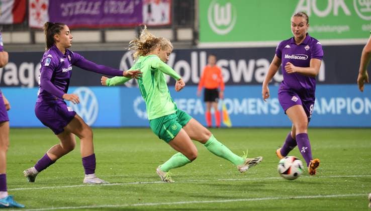 Women UWCL VfL Wolfsburg vs AC Florence Wolfsburg, 25 09 2024, Football, Women, Season 24 25, Women s Champions League, Qualification, 2 Round, Second leg, VfL Wolfsburg vs ACF Fiorentina, Picture shows Justine Kielland VfL, 18 Wolfsburg