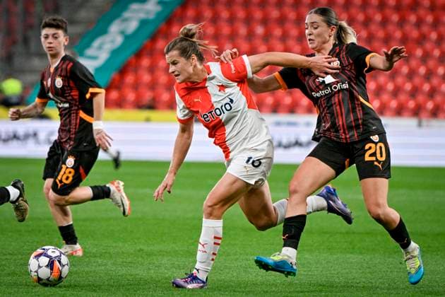 From left Kristina Bakarandze of Galatasaray, Tereza Szewieczkova of Slavia, Berna Yeniceri of Galatasaray in action during the Slavia Praha UEFA Women s Champions League Group match SK Slavia Praha, vs. Galatasaray Istanbul in Prague, Czech Republic, September 25, 2024. (CTKxPhoto VitxSimanek) CTKPhotoP2024092507423  CTKPhotoP2024092507423