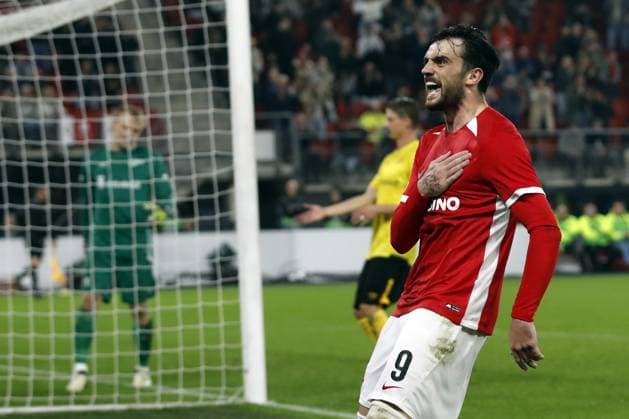 ALKMAAR - Troy Parrott of AZ celebrates the 3-2 during the UEFA Europa League match between AZ Alkmaar and IF Elfsborg at AFAS stadium on Sept. 25, 2024 in Alkmaar, Netherlands. ANP BART STOUTJESDIJK UEFA Europa League 2024 25 League Phase MD1 2024 25 xVIxANPxSportx xxANPxIVx 509365131 originalFilename: 509365131.jpg