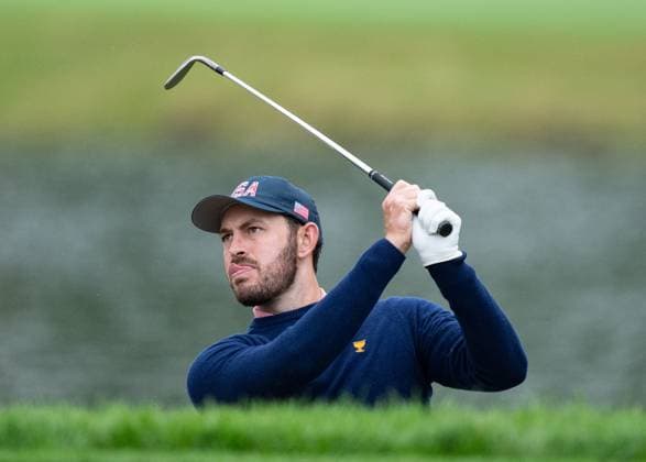 September 25, 2024, Montreal, Pq, CANADA: United States team member Patrick Cantlay chips on the 11th hole during practice at the Presidents Cup golf tournament at the Royal Montreal Golf Club, Wednesday, Sept. 25, 2024 in Montreal. Canada News - September 25, 2024  - ZUMAc35_ 20240925_zaf_c35_056 Copyright: xChristinnexMuschix