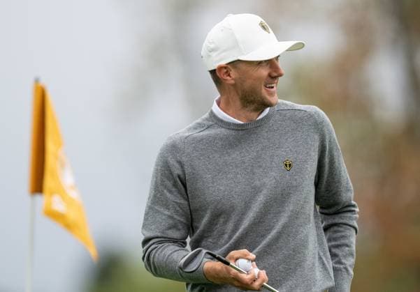 September 25, 2024, Montreal, Pq, CANADA: International team member Mackenzie Hughes of Canada laughs during practice on the 12th hole at the Presidents Cup golf tournament at the Royal Montreal Golf Club, Wednesday, Sept. 25, 2024 in Montreal. Canada News - September 25, 2024  - ZUMAc35_ 20240925_zaf_c35_024 Copyright: xChristinnexMuschix