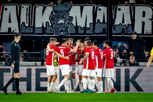 AZ Alkmaar forwarder Ruben van Bommel scores the 2 1 and celebrating the goal, during the match AZ Elfsborg at the AZ Stadium for the UEFA Europa League League phase Matchday 1 season 2024 2025 in ALKMAAR, Netherlands on 25 september 2024, photo by Marcel van Dorst EYE4images DeFodi Images Defodi 746 190533 Defodi-746