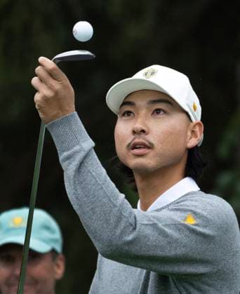 September 25, 2024, Ile Bizard, Pq, Canada: International team player Min Woo Lee, from Australia, keep his eyes on a ball as he waits to tee off during practice at the Presidents Cup golf tournament at Royal Montreal Golf Club, Wednesday, Sept. 25, 2024 in Montreal. Canada News - September 25, 2024  - ZUMAc35_ 20240925_zaf_c35_016 Copyright: xRyanxRemiorzx