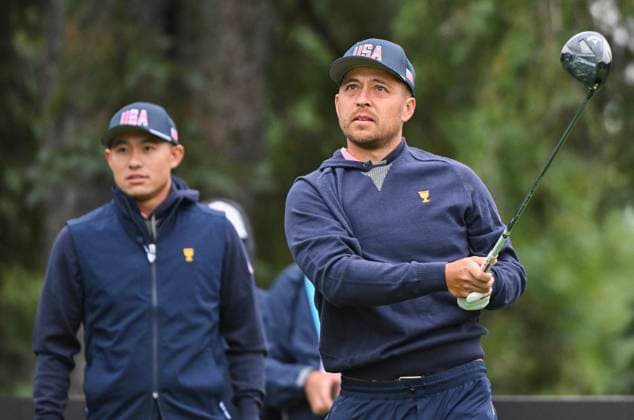 September 25, 2024, Montreal, Pq, Canada: United States team member Xander Schauffele, right, watches his drive as teammate Collin Morikawa looks on during a practice round at the Presidents Cup at Royal Montreal Golf Club in Montreal, Wednesday, September 25, 2024. Canada News - September 25, 2024  - ZUMAc35_ 20240925_zaf_c35_018 Copyright: xGrahamxHughesx