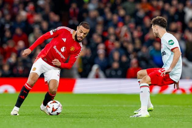 Noussair Mazraoui of Manchester United, ManU dribbles with the ball , UEFA Europa League 2024 25 League Phase MD1, Manchester United v FC Twente, Old Trafford, September 25, 2024, Manchester, England.