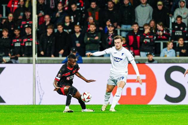 Denil Castillo FC Midtjylland, 21 , David Jurasek TSG 1899 Hoffenheim, 19 DEN, FC Midtjylland vs TSG 1899 Hoffenheim, Football, UEFA Europa League, Matchday 1, Season 2024 25, 25 09 2024 DEN, FC Midtjylland vs TSG 1899 Hoffenheim, Football, UEFA Europa League, Matchday 1, Season 2024 25, 25 09 2024 Herning Copyright: xEibner-Pressefoto MarcelxvonxFehrnx EP_MFN