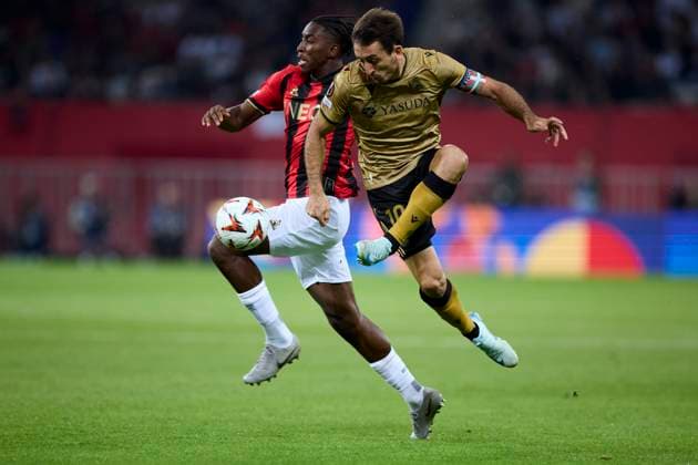 OGC Nice v Real Sociedad - Europa League 2024 25 League Phase Mikel Oyarzabal of Real Sociedad competes for the ball with Moise Bombito of OGC Nice during the Europa League match between OGC Nice and Real Sociedad at Allianz Riviera on September 25, 2024, in Nice, France. Nice Allianz Riviera Nice France RL_OCGNvRSO_000011 Copyright: xRicardoxLarreinax