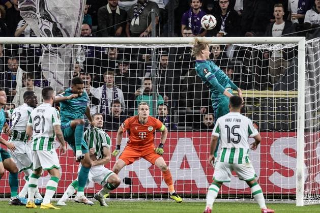 Anderlecht s Kasper Dolberg Rasmussen pictured in action during a soccer game between Belgian RSC Anderlecht and Hungarian Ferencvarosi TC, on Wednesday 25 September 2024 in Brussels, on the opening day of the League phase of the UEFA Europa League tournament. BRUNOxFAHY  x101369350x