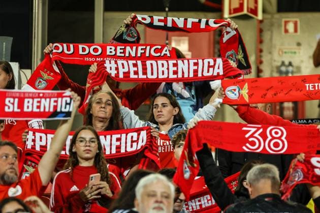 Seixal, Portugal, September 25th, 2024: SL Benfica fans in action during the UEFA Women s Champions League game between SL Benfica vs Hammarby at Benfica Campus, Portugal (Joao Bravo SPP) Copyright: xJoaoxBravoxx xSPPx spp-en-JoBr-JBF-3859