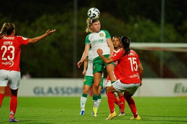 Football, Women, CL-Quali, Benfica Lisbon - Hammarby IF