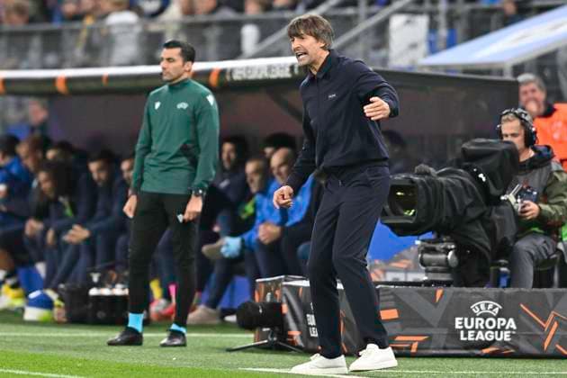 UEFA Europa League, Dynamo Kiev vs S S Lazio Rome 25 09 2024, Volksparkstadion, Hamburg, UEFA Europa League, Dynamo Kiev vs S S Lazio Rome in the picture Coach Oleksandr Shovkovskyi Kiev nordphotoxGmbH xWitke nph00002