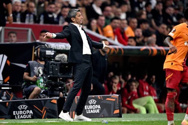 ISTANBUL - PAOK Saloniki coach Razvan Lucescu during the UEFA Europa League match between Galatasaray SK and PAOK FC at the Ali Sami Yen Spor Kompleksi stadium on Sept. 25, 2024 in Istanbul, Turkey. ANP Hollandse Hoogte UEFA Europa League 2024 25 League Phase MD1 2024 25 xVIxANPxSportx xGerritxvanxKeulenxIVx 509371745 originalFilename: 509371745.jpg