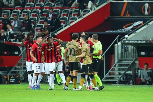 25th September 2024 - UEFA EUROPA LEAGUE - MATCH 1 - SEASON 2024 2025 - OGC NICE vs REAL SOCIEDAD - ALLIANZ RIVIERA STADIUM moukoko (youssoufa) contests the decision of the referee krogh (morten) NICE FRANCE Copyright: xSPORTPIXPRESSx xFREDxPORCUx