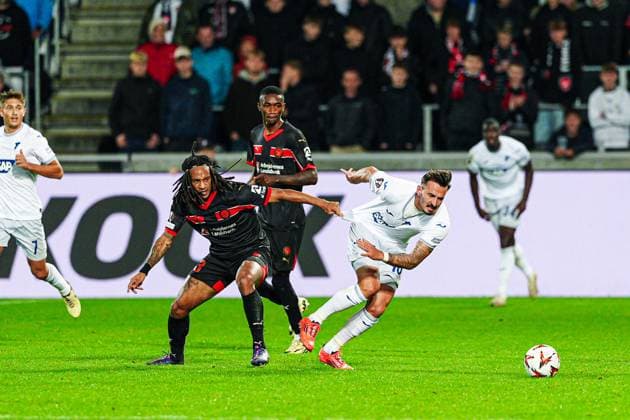 Kevin Mbabu FC Midtjylland, 43 , Mergim Berisha TSG 1899 Hoffenheim, 10 DEN, FC Midtjylland vs TSG 1899 Hoffenheim, Football, UEFA Europa League, Matchday 1, Season 2024 25, 25 09 2024 DEN, FC Midtjylland vs TSG 1899 Hoffenheim, Football, UEFA Europa League, Matchday 1, Season 2024 25, 25 09 2024 Herning Copyright: xEibner-Pressefoto MarcelxvonxFehrnx EP_MFN