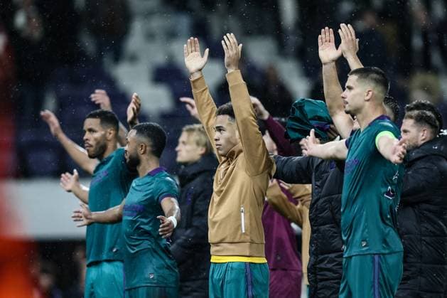 Anderlecht s players celebrate after winning a soccer game between Belgian RSC Anderlecht and Hungarian Ferencvarosi TC, on Wednesday 25 September 2024 in Brussels, on the opening day of the League phase of the UEFA Europa League tournament. BRUNOxFAHY  x101374718x