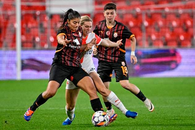 From left Catalina Usme of Galatasaray, Katerina Svitkova of Slavia, Kristina Bakarandze of Galatasaray during the Slavia Praha UEFA Women s Champions League Group match SK Slavia Praha, vs. Galatasaray Istanbul in Prague, Czech Republic, September 25, 2024. (CTKxPhoto VitxSimanek) CTKPhotoP2024092508943  CTKPhotoP2024092508943