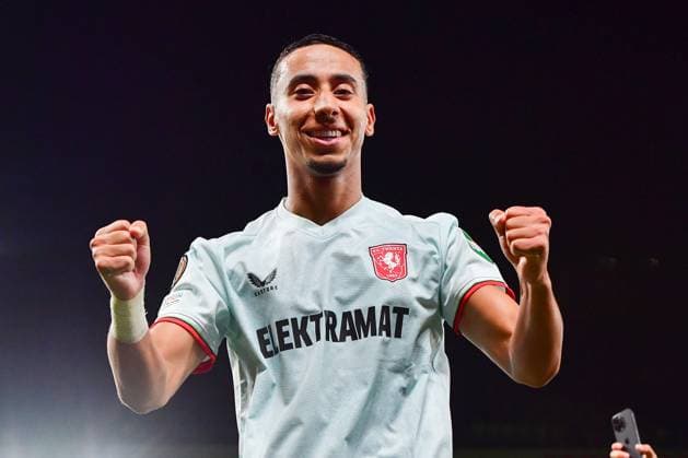 MANCHESTER, Stadium Old Trafford, 25-09-2024 , season 2024 2025, UEFA FIFA internationaal , Europa League , during the match Manchester United, ManU - Twente , FC Twente player Anass Salah-Eddine after the match are happy with the draw Manchester United - Twente  x26340045x Copyright: