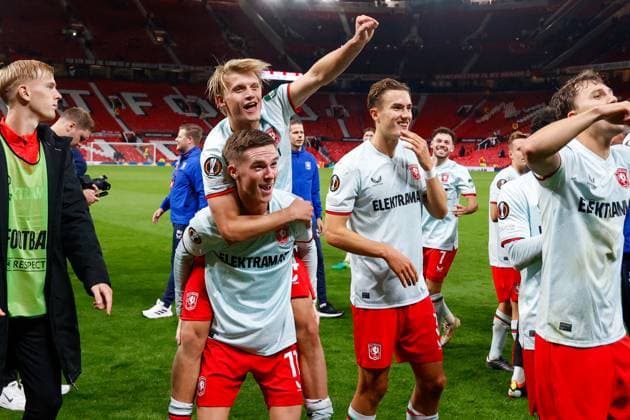 Daan Rots of FC Twente, Sem Steijn of FC Twente celebrating the draw , UEFA Europa League 2024 25 League Phase MD1, Manchester United, ManU v FC Twente, Old Trafford, September 25, 2024, Manchester, England.