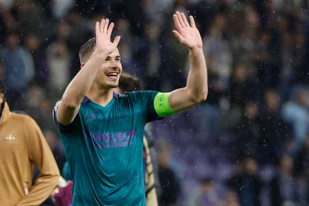 RSC Anderlecht v Ferencvaros - UEFA Europa League ANDERLECHT, BELGIUM - SEPTEMBER 25 : Dendoncker Leander defender of RSC Anderlecht after the game pictured during the UEFA Europa League match, League phase - Matchday 1, between RSC Anderlecht and Ferencvaros on September 25, 2024 in Anderlecht, Belgium, 25 09 2024 Anderlecht Belgium  Copyright: xJanxDexMeuleneirx