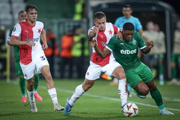 Football - Europa League - Group phase - PFC Ludogorets - SK Slavia Prague - 25.09.2024 Tomas Holes (L) and Kwadwo Duah (R) Bulgaria Copyright: xYulianxTodorovx