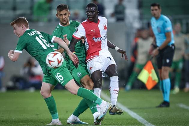 Football - Europa League - Group phase - PFC Ludogorets - SK Slavia Prague - 25.09.2024 Aslak Witry (L) and Oscar (R) Bulgaria Copyright: xYulianxTodorovx