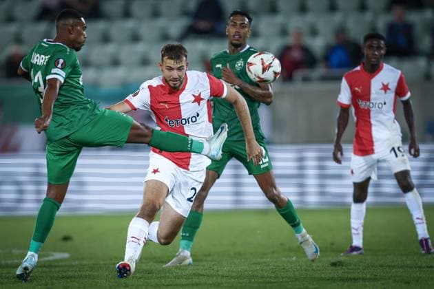 Football - Europa League - Group phase - PFC Ludogorets - SK Slavia Prague - 25.09.2024 Deroy Duarte (L) and Tomas Vlcek (M) Bulgaria Copyright: xYulianxTodorovx